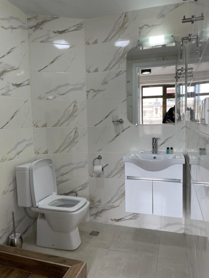באטומי Apartment 2 Minutes From The Sea מראה חיצוני תמונה